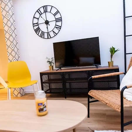 4-person Apartment, Center * Caen