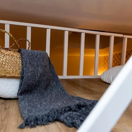 Appartamento 4-person Apartment, Center *